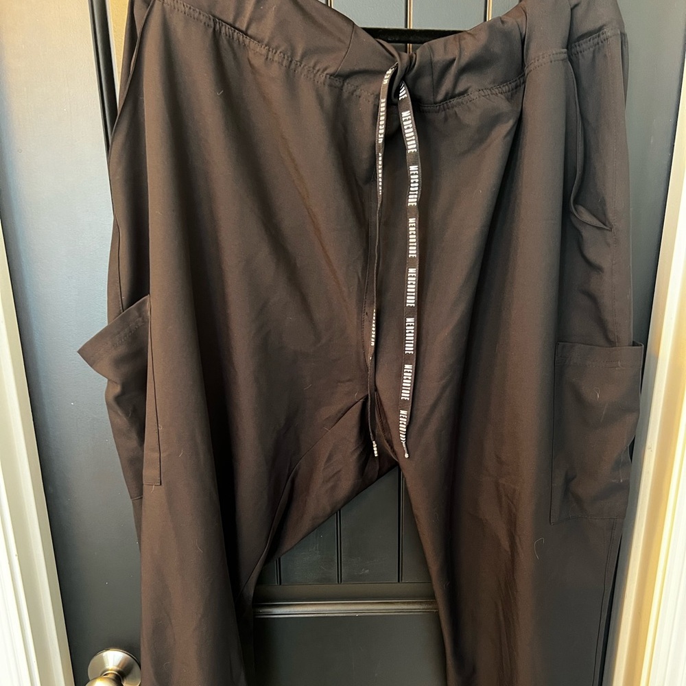 Medcouture Scrub Pants